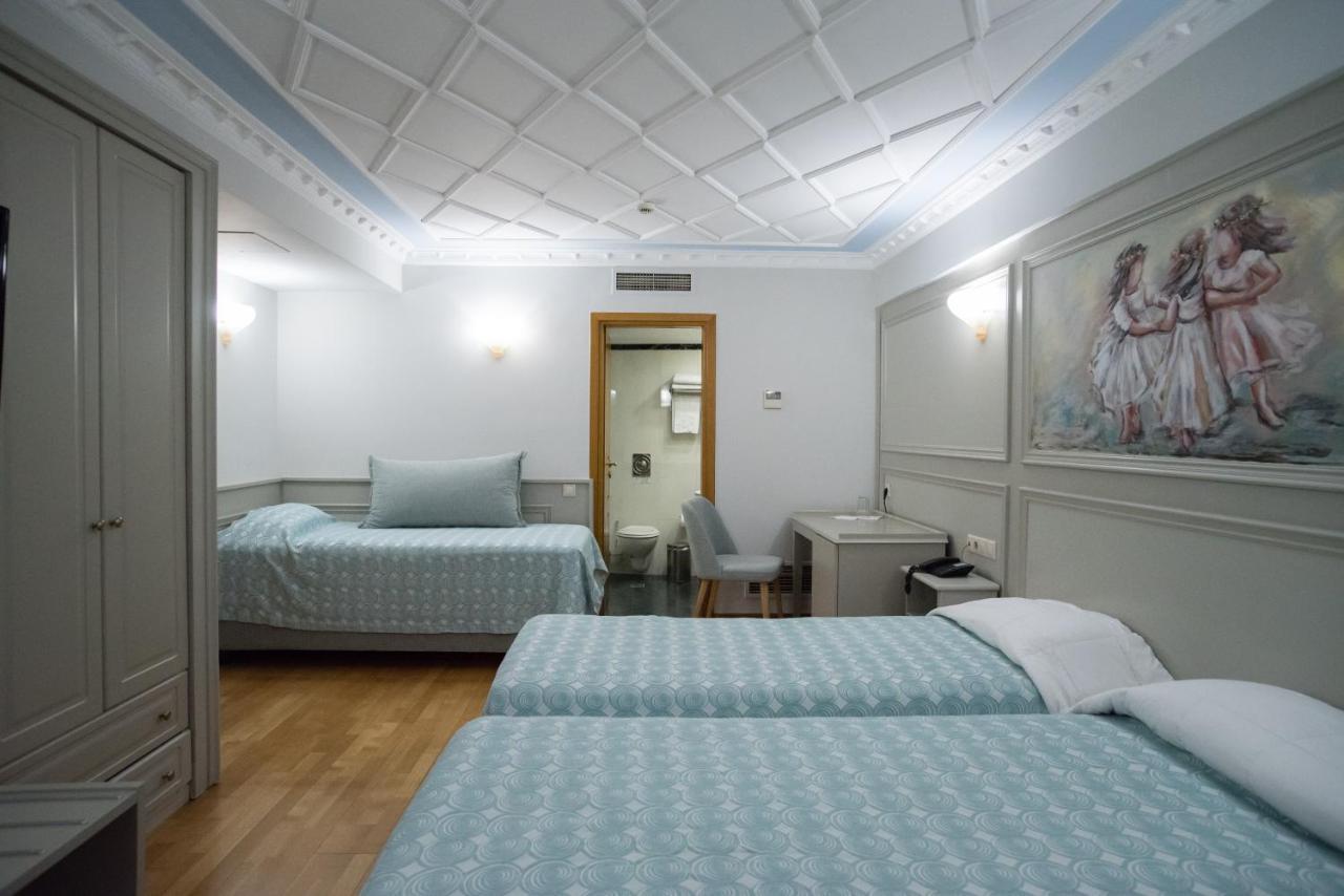 Byzantino Hotel Патра Экстерьер фото